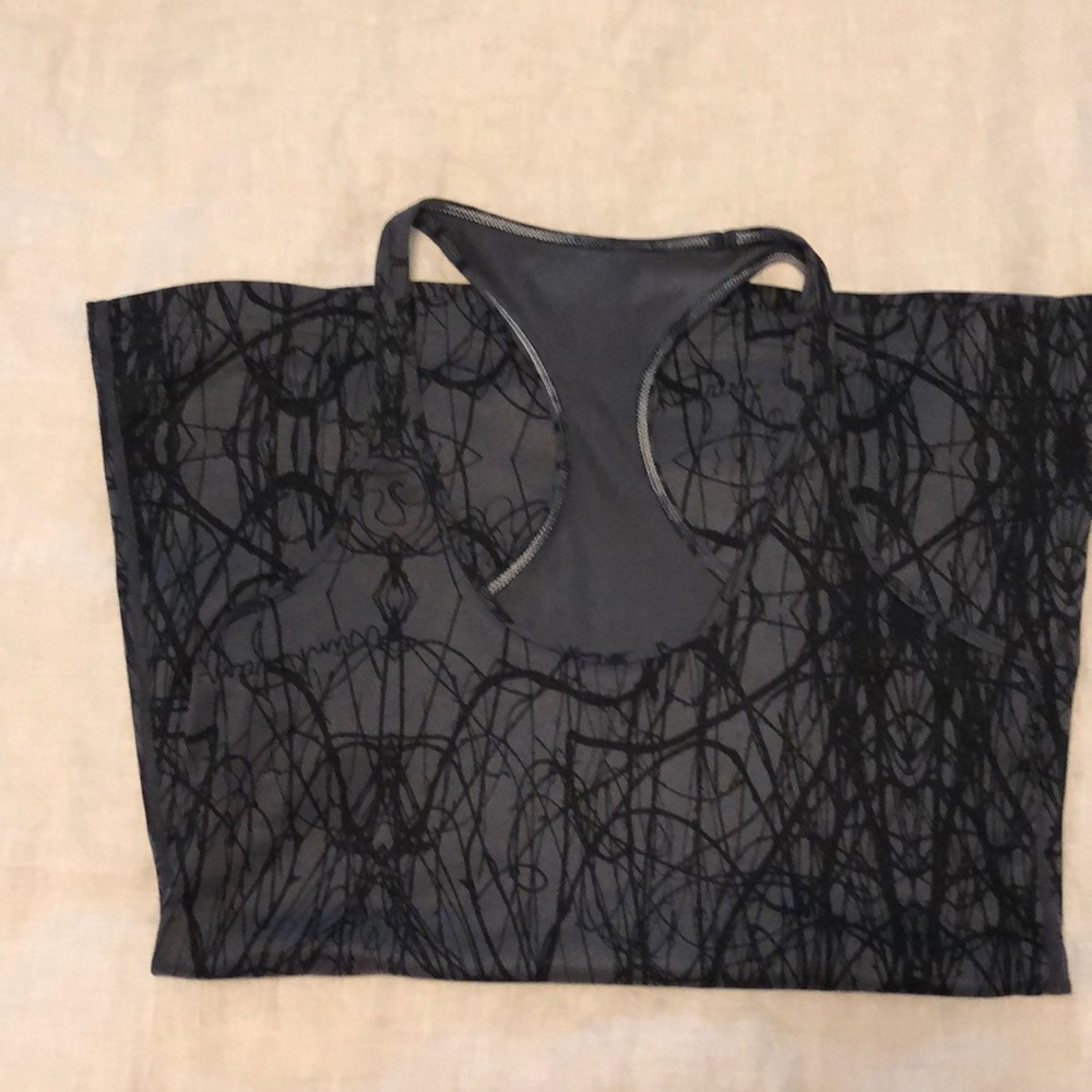 Lululemon Athletica Cool Racerback Tank (Size 6)